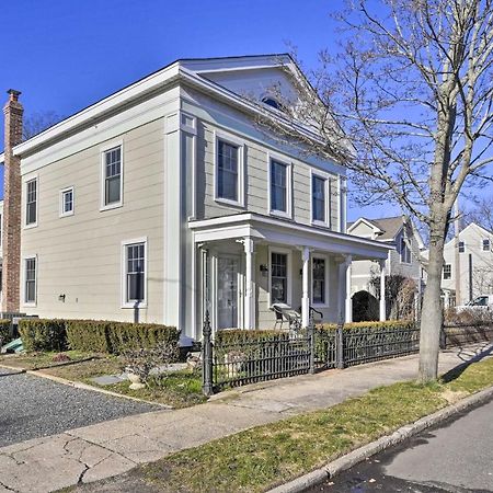 Bright Apartment - Half Mi To Greenport Harbor! Luaran gambar